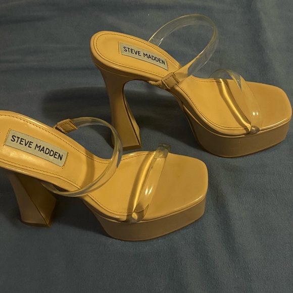 Steve Madden Zayne Clear Slip On Strappy Open Squared Toe Spool Heeled Sandals - Picture 3 of 5